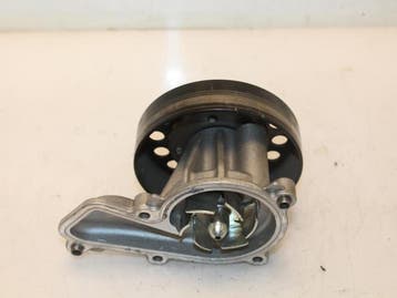 Waterpomp Kia Carens O86437