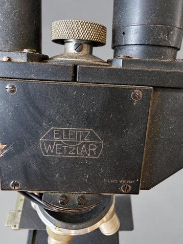Binocular microscope - 1940-1950, 1930-1940 - Leitz, Collections