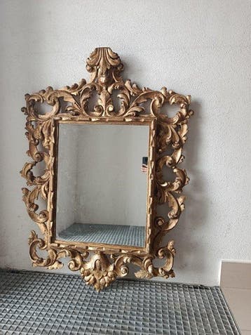 Spiegel - Hout - Houten spiegel met houtsnijwerk
