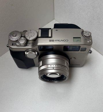Contax G2- Carl Zeiss Planar 45mm f/2 T* Analoge camera