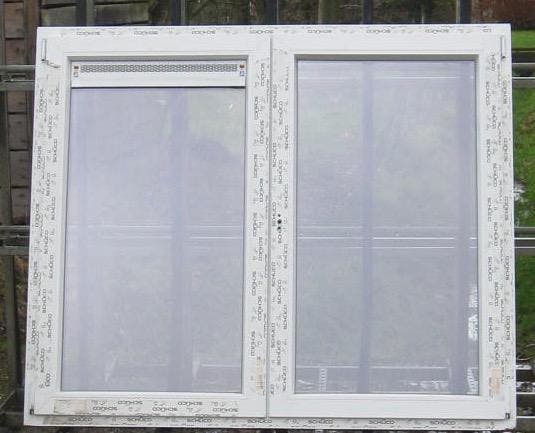 pvc raam , chassis , venster , kozijn 161 x 136 wit, Doe-het-zelf en Bouw, Raamkozijnen en Schuifdeuren, Inclusief glas, Nieuw