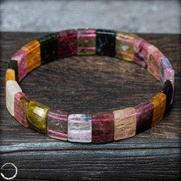 Zeldzame natuurlijke transparante regenboogturmalijn armband