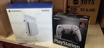 Sony - Playstation 5 (PS5) - Disc Drive (add-on accessory) +, Games en Spelcomputers, Nieuw