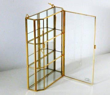 Realizzato Interamente a Mano en handtekening - Vitrine -, Antiek en Kunst