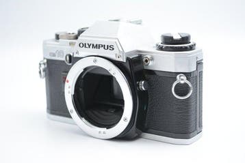 Olympus OM10 + OM-System Zuiko Auto-Zoom 4/75-150mm |