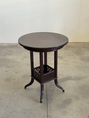 Centre de table - Bois - Étagère inférieure à grille