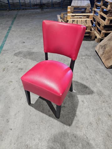 80x rode horecastoelen - 45x45x83 lxbxh (gebruikt), Zakelijke goederen, Ophalen of Verzenden, Nieuw in verpakking