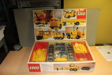 Lego Set - Legoland - Universal building set 744-1