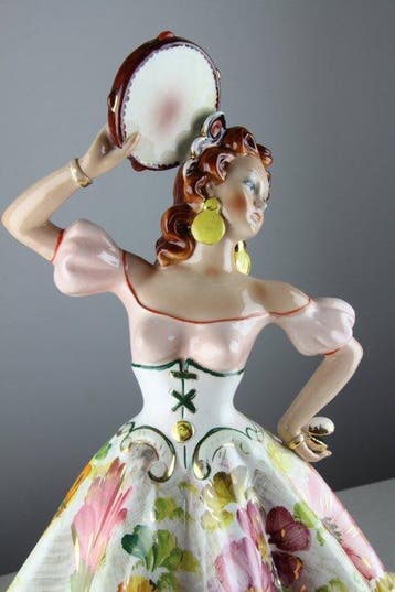 G. Girardi - Beeldje - 43cm - Spanish Dancer with Tambourine, Antiek en Kunst