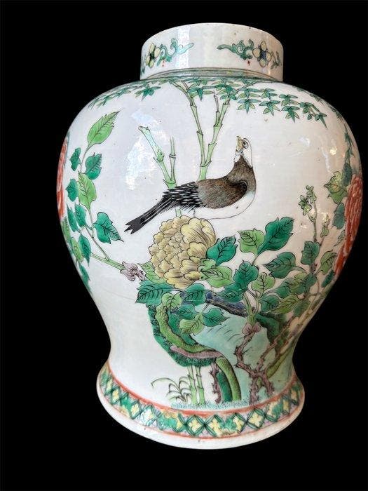 Grote porseleinen vaas - Famille Verte - China - Qing, Antiquités & Art, Antiquités | Autres Antiquités