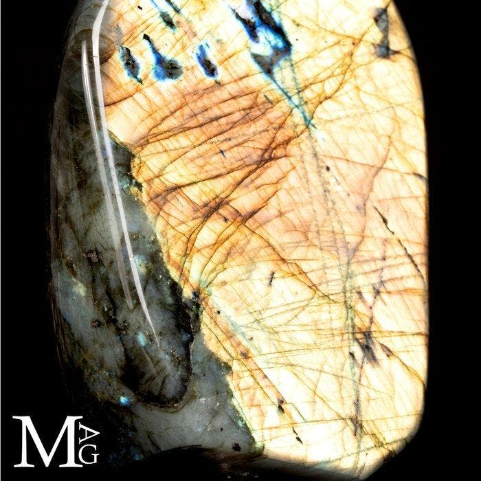 Labradoriet en ontwerp - Labradoriet met gouden en oranje, Collections, Minéraux & Fossiles