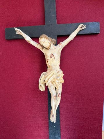 Antiek Crucifix - Polychroom houtgips - circa 1700 -, Antiek en Kunst