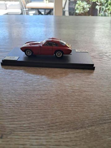 IV Model 1:43 - Modelauto - Fiat 8V Zagato 1953 - IV Model
