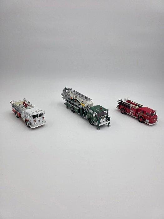 Corgi 1:50 - Model vrachtwagen (3) - Mack CF Tower Ladder/, Hobby & Loisirs créatifs, Voitures miniatures | 1:5 à 1:12