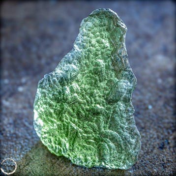 Zeldzame natuurlijke transparante perfecte moldaviet Crystal, Verzamelen, Mineralen en Fossielen