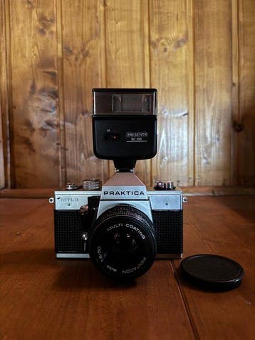 Praktica MTL3 + pentacon 50mm f1.8 Analoge camera, Nieuw