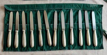 Calegaro - Bestekset voor 12 personen (12) - .800 zilver, Antiek en Kunst