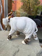 Schleich - Figuur - Schleich Fighting Elephant with Rider,