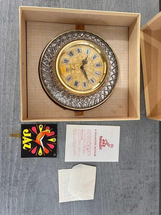 Horloge murale - Jaz Moderne du milieu de siècle Laiton,, Antiquités & Art, Curiosités & Brocante