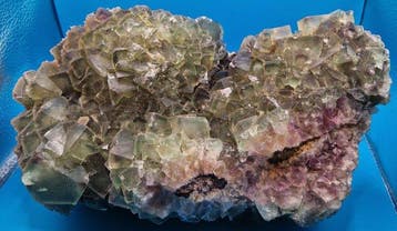 Fluoriet Kristalen - Hoogte: 13.5 cm - Breedte: 26 cm- 5.7, Collections, Minéraux & Fossiles