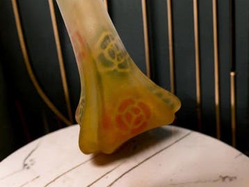 Vaas - Kristal - Art Déco met rozen, 1920, Antiek en Kunst