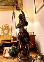 Mystérieuse pendule à balancier - Art déco Laiton - 2026 -, Antiquités & Art