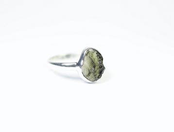ring Moldaviet / nieuw - 2.52 g - (1)