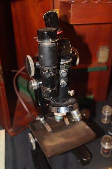 Monocular compound microscope - M1000-serie - 1940-1950 -