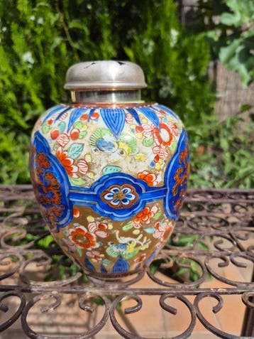 Vase - Porcelaine, Argent - A UNUSUAL jar from the Kangxi, Antiquités & Art