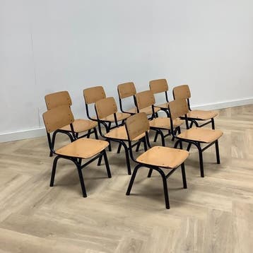 complete school set van 20 stoelen Marko, blauw - beuken, Huis en Inrichting, Stoelen, Gebruikt, Hout, Eén