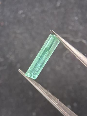 Rough tourmaline - for faceting or rough gemstone jewelry -, Collections, Minéraux & Fossiles, Verzenden