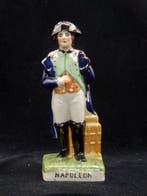 sculptuur, Beeldje van Napoleon Bonaparte - 24 cm - Keramiek, Antiek en Kunst