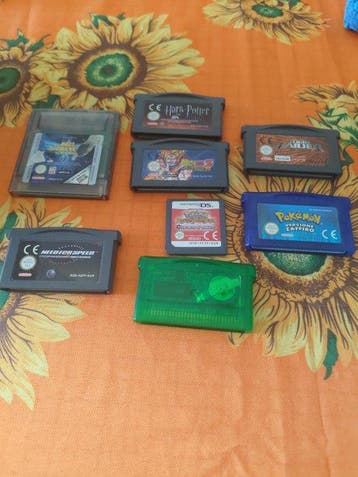 Nintendo - DS lite - lot with PS2, Pokémon games + more -