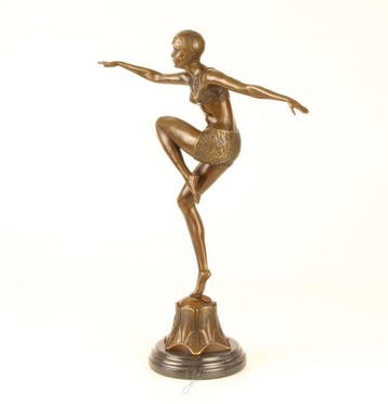 Beeld, Exclusief bronzen sculptuur genaamd: “Con Brio” 45 cm