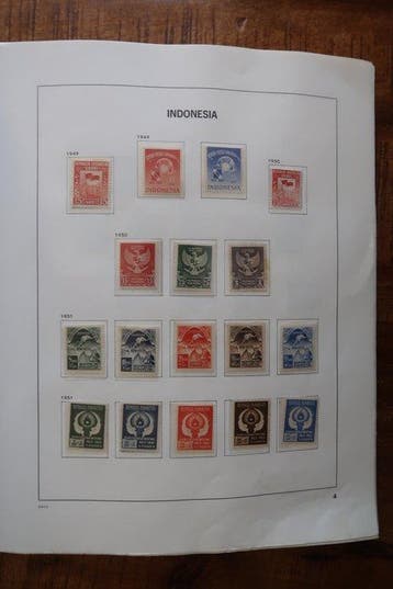 Indonésie 1951/1977 - Collection complète dans lalbum DAVO