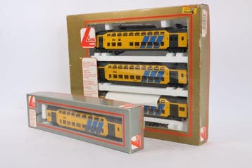Lima H0 - 309124K/149723K - Wagon de passagers pour trains, Hobby & Loisirs créatifs, Trains miniatures | HO