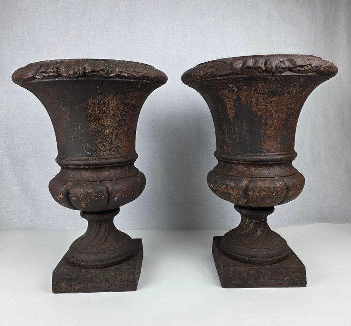 Vaas (2) - Ghisa - Grote kraters in Calice, Antiek en Kunst, Curiosa en Brocante