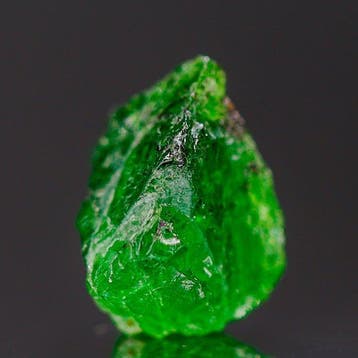 Buitengewoon natuurlijk TSAVORITE-kristal • 2,90 ct •