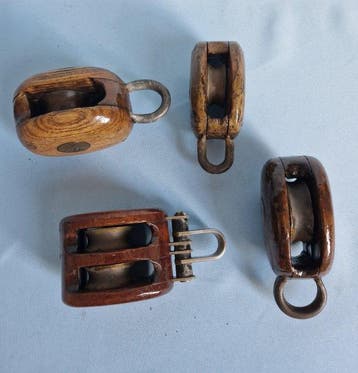 Poulies / blocs, Ship’s pulley (4) - Bois, Fer, Laiton