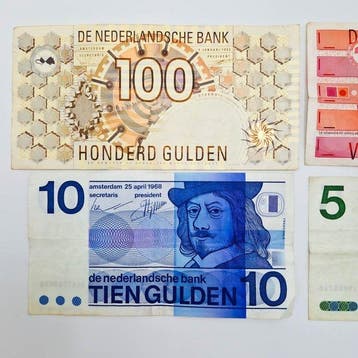 Nederland. - 5, 10, 25, 100 Gulden - various dates - PL105,