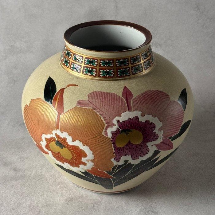 Vaas - Porselein - Japan - Kutani-porselein Kutani Ware, Antiquités & Art, Antiquités | Autres Antiquités