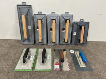 Veiling - Stukadoorsgereedschap en schuurborden set 9-delig, Nieuw