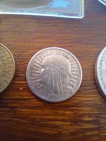 Wereld, Europa, Azië. Lot aus 44 Münzen und Medaillen,
