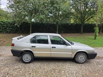 Alfa Romeo - 33 - NO RESERVE - 1990