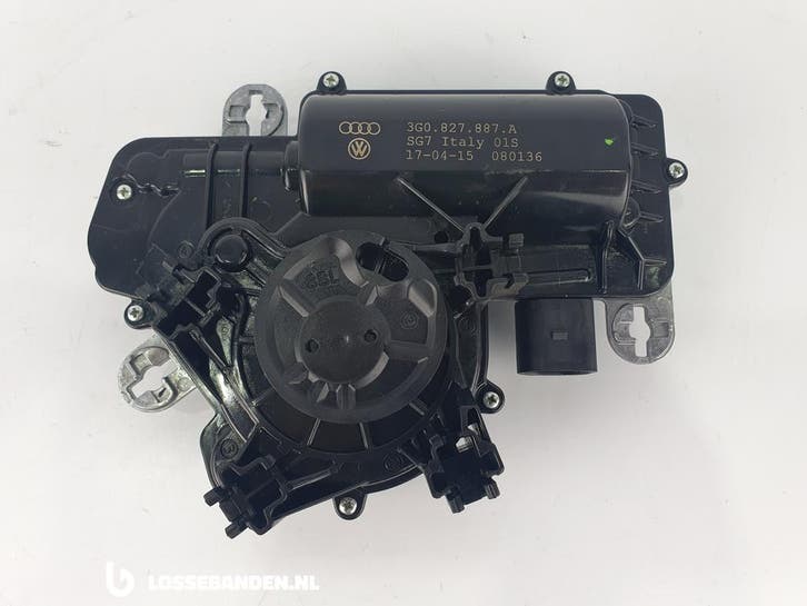 Passat 3G0827887A Kofferbak Motor, Autos : Pièces & Accessoires, Pneus & Jantes, Enlèvement ou Envoi