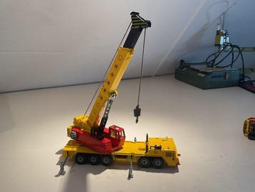 Siku - Model vrachtwagen - Construction Crane, Hobby & Loisirs créatifs