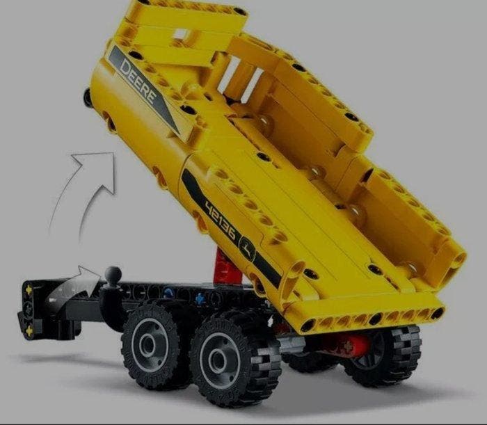 Lego Set - 42136 - Technic - John Deere 9620R 4WD Tractor, Enfants & Bébés, Jouets | Duplo & Lego