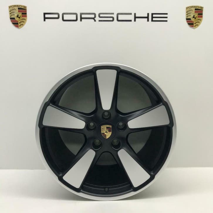 Porsche 991 20 SportClassic 50 jaar 911 met Pirelli banden, Autos : Pièces & Accessoires, Pneus & Jantes, Enlèvement