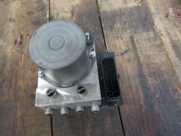 ABS pomp Jaguar XF 2.2   C2Z28243 / DX232C353BG, Ophalen of Verzenden