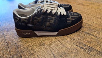 Fendi - Fendi low-top sneakers - Low-top sneakers - Maat: EU, Nieuw
